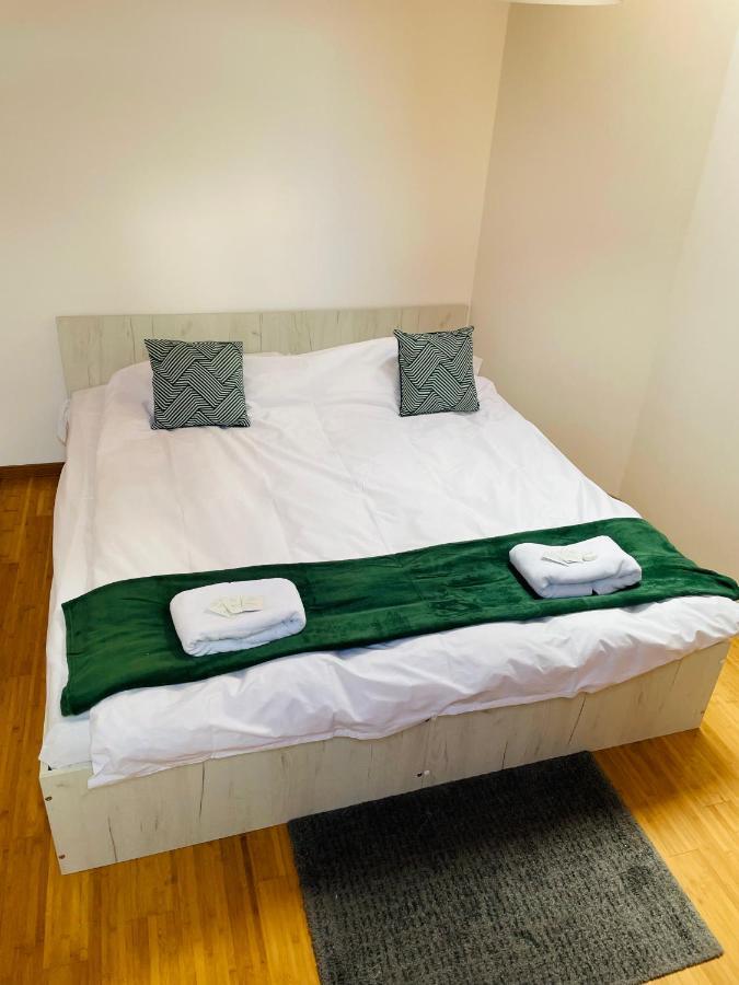 דירות Londof Housing City Center בראשוב מראה חיצוני תמונה